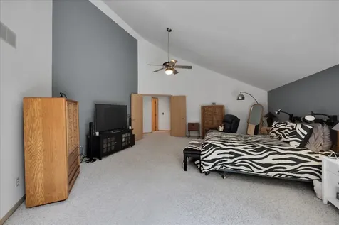 664 White Oak Way Yorkville IL 60560
