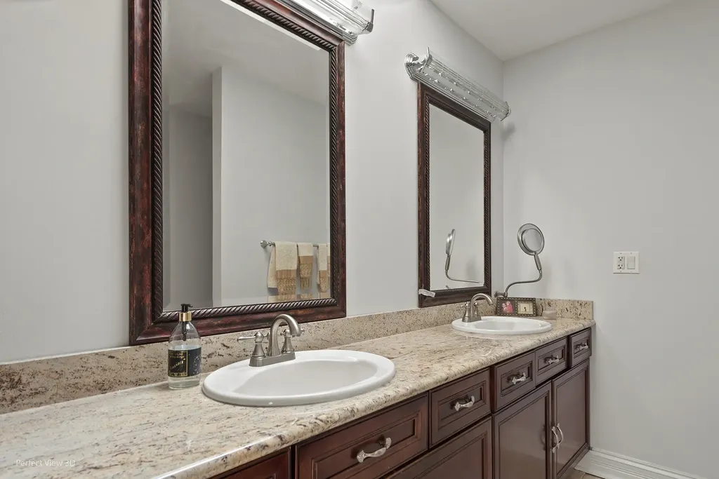 0N632 Gables Boulevard Wheaton IL 60187