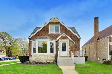 5921 North Melvina Avenue Chicago IL 60646