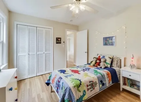 5921 North Melvina Avenue Chicago IL 60646