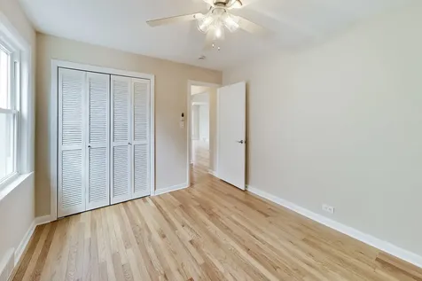 5921 North Melvina Avenue Chicago IL 60646