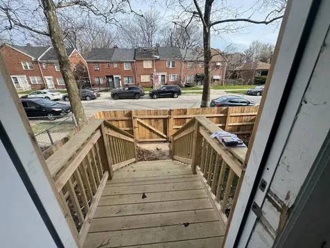 2459 East 74th Street Chicago IL 60649