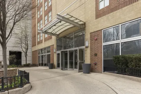 645 North Kingsbury Street Chicago IL 60654