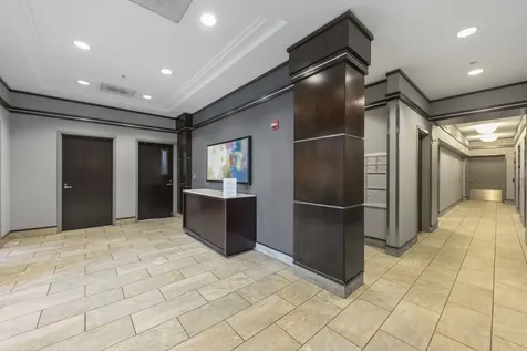 645 North Kingsbury Street Chicago IL 60654