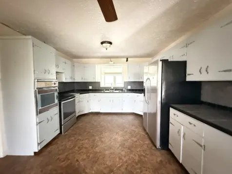 192 Circle Drive Herrin IL 62948
