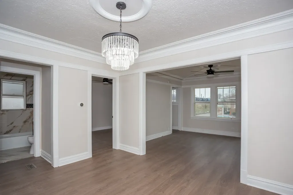 7500 South Honore Street Chicago IL 60620