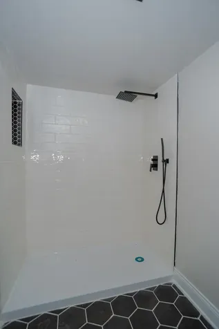 7500 South Honore Street Chicago IL 60620