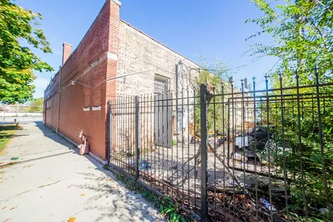 1423 West 79th Street Chicago IL 60620