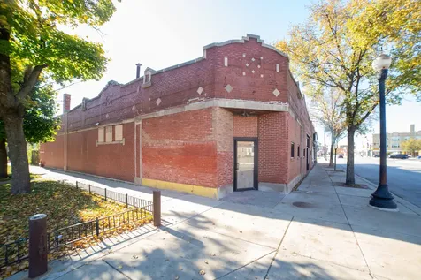1423 West 79th Street Chicago IL 60620