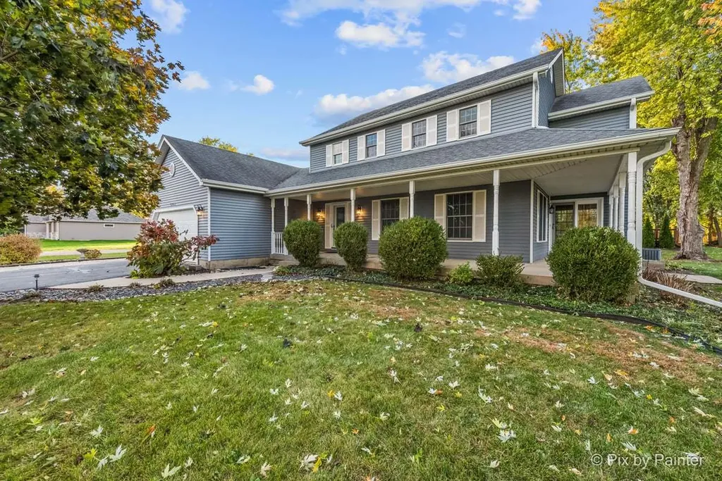 1045 Linda Lane Lake Holiday IL 60548