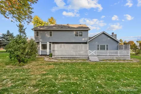 1045 Linda Lane Lake Holiday IL 60548