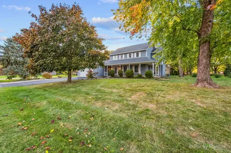 1045 Linda Lane Lake Holiday IL 60548