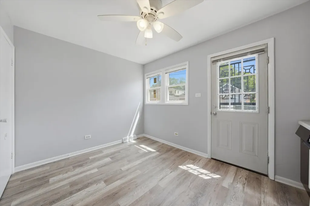 1140 East 81st Street Chicago IL 60619