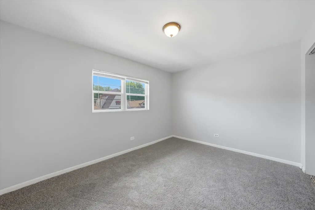 1140 East 81st Street Chicago IL 60619