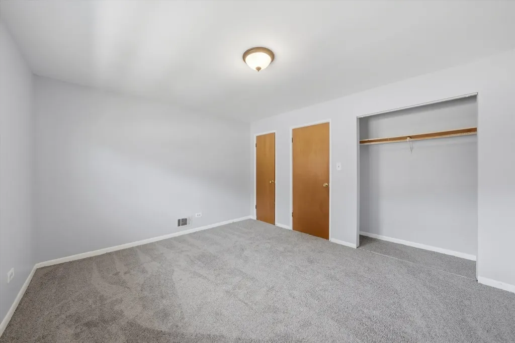 1140 East 81st Street Chicago IL 60619