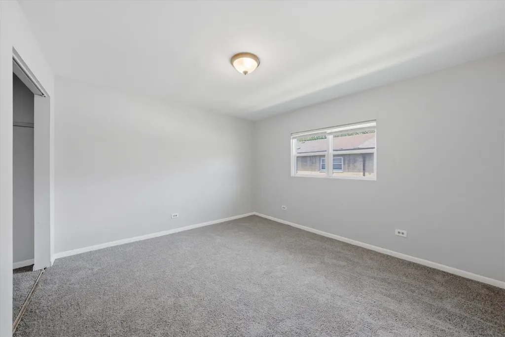 1140 East 81st Street Chicago IL 60619