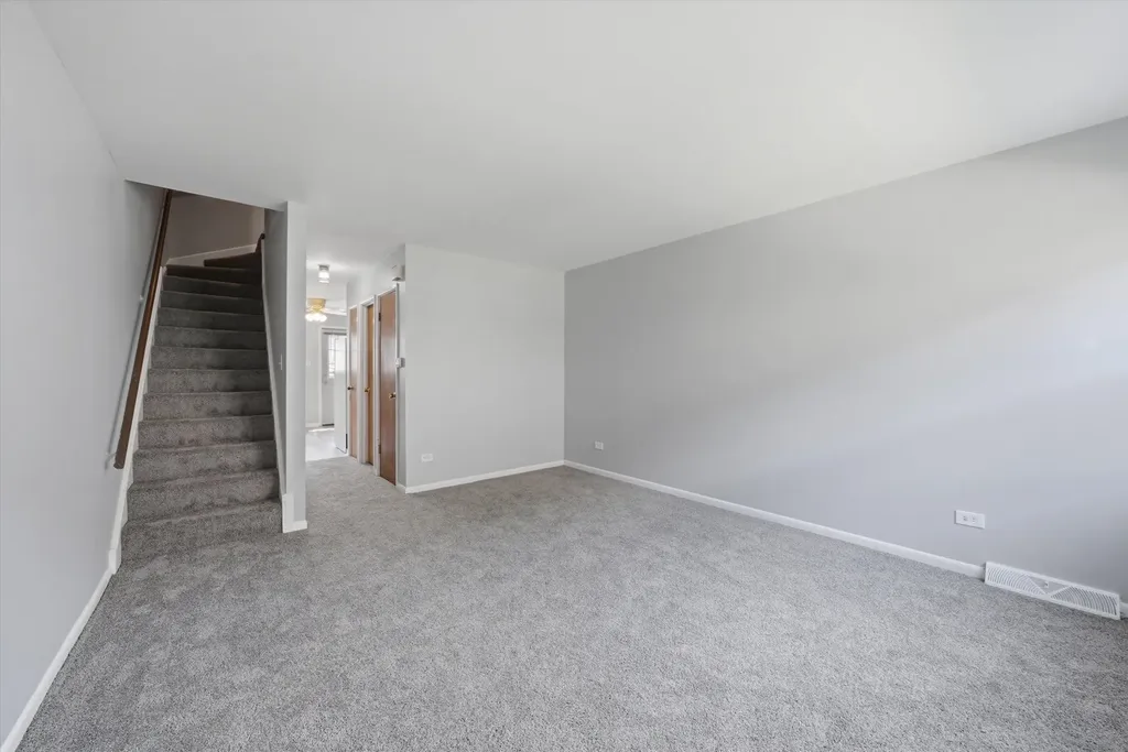1140 East 81st Street Chicago IL 60619
