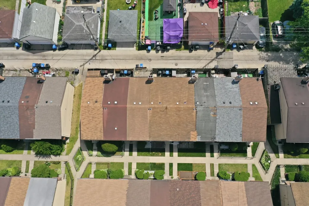 1140 East 81st Street Chicago IL 60619