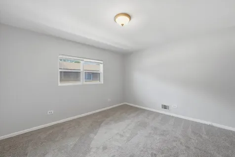 1140 East 81st Street Chicago IL 60619