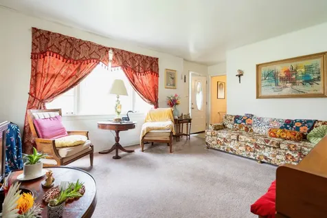 1744 Wesley Avenue Evanston IL 60201