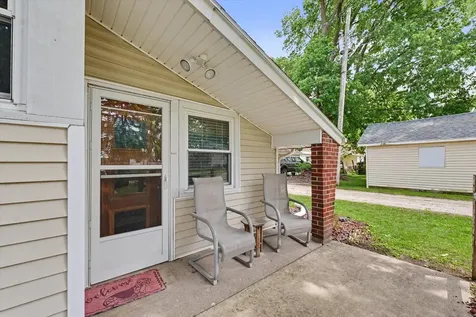 305 North Court Street Tuscola IL 61953