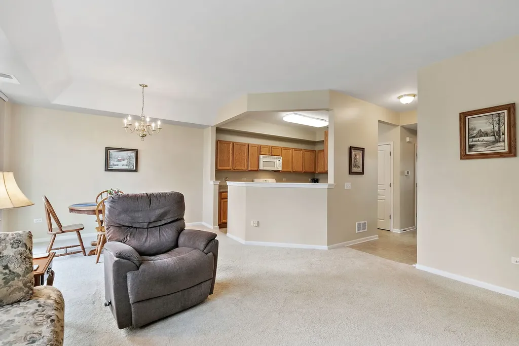 13529 Lehigh Street Huntley IL 60142
