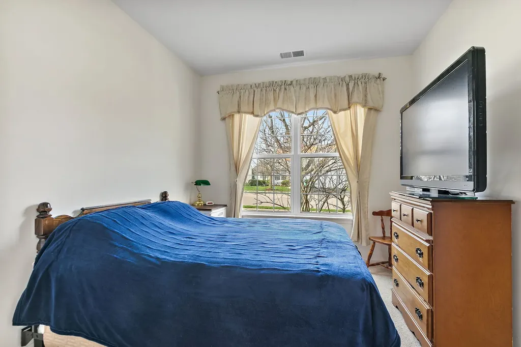 13529 Lehigh Street Huntley IL 60142
