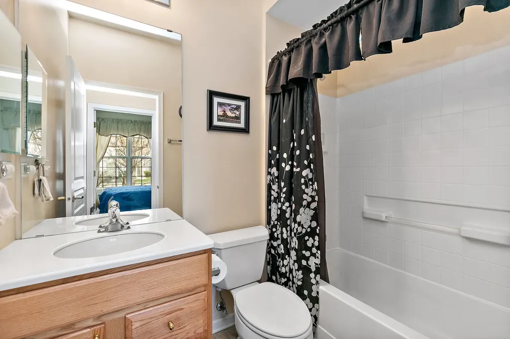 13529 Lehigh Street Huntley IL 60142
