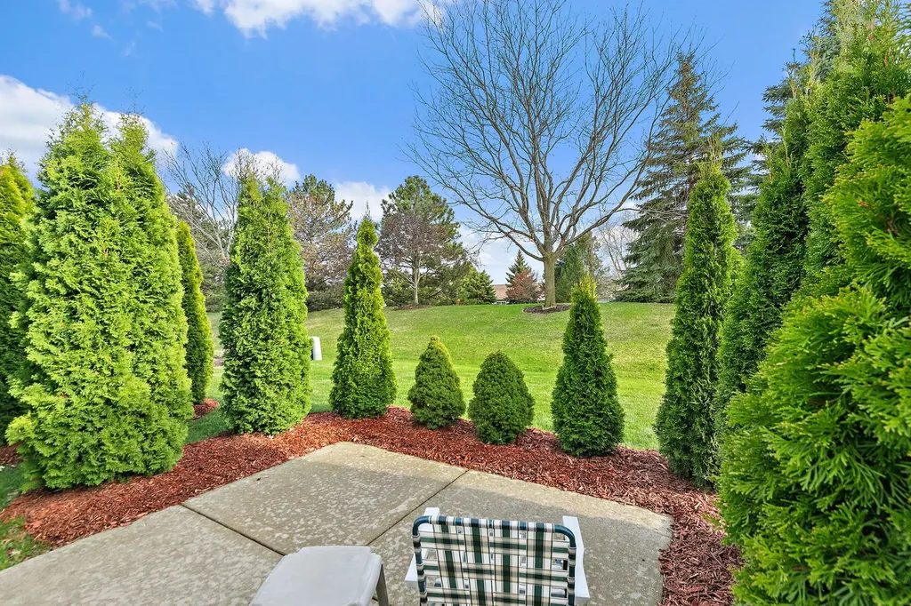 13529 Lehigh Street Huntley IL 60142