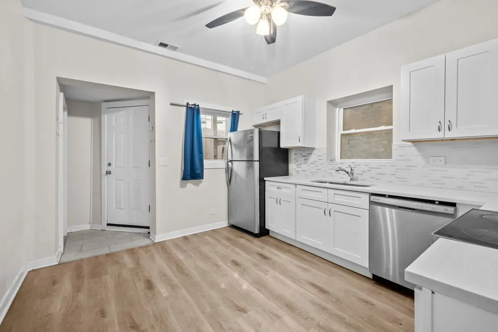 3646 West Wabansia Avenue Chicago IL 60647