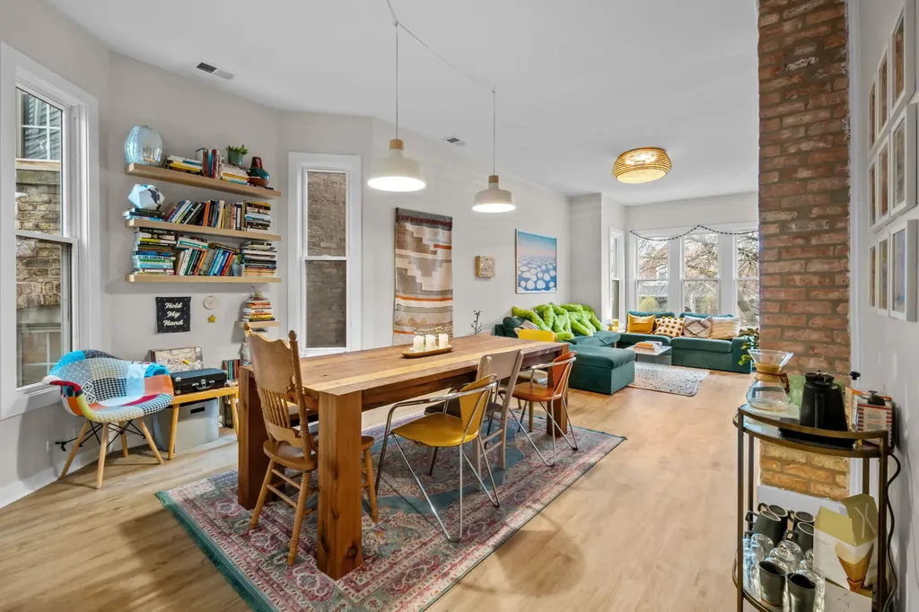 3646 West Wabansia Avenue Chicago IL 60647