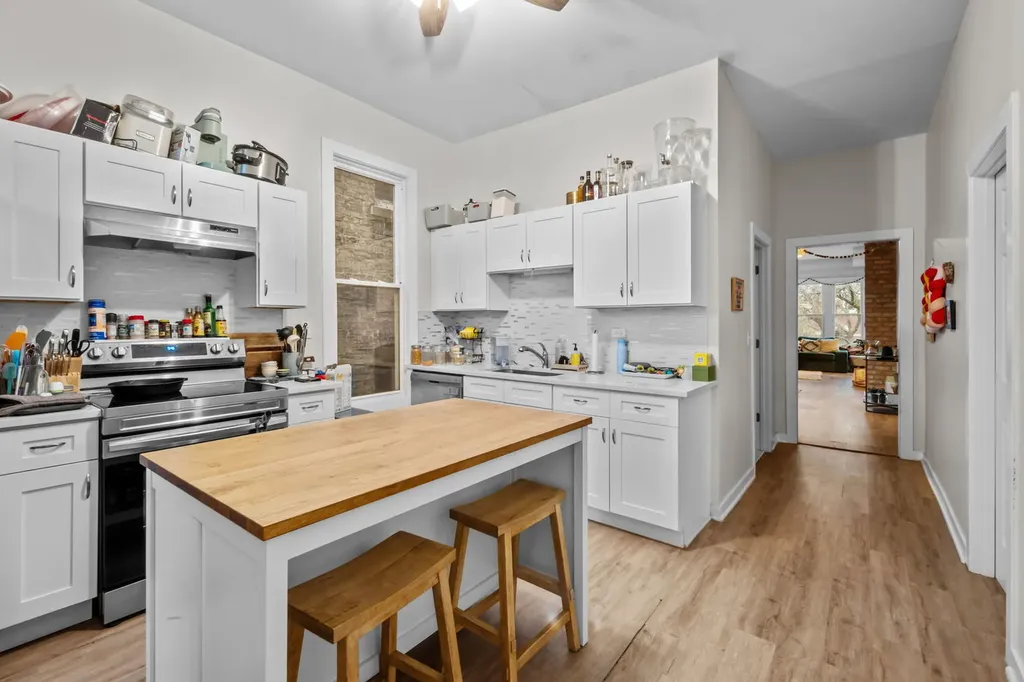 3646 West Wabansia Avenue Chicago IL 60647