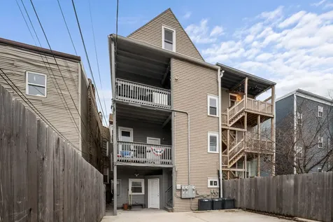 3646 West Wabansia Avenue Chicago IL 60647