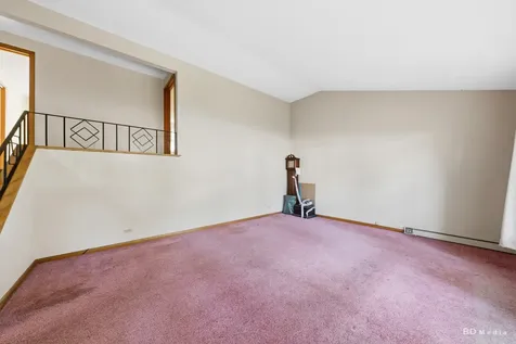 15742 Le Claire Avenue Oak Forest IL 60452