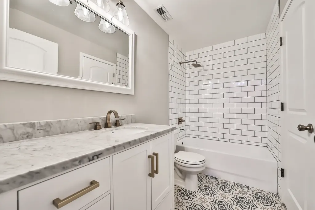 1500 West Monroe Street Chicago IL 60607