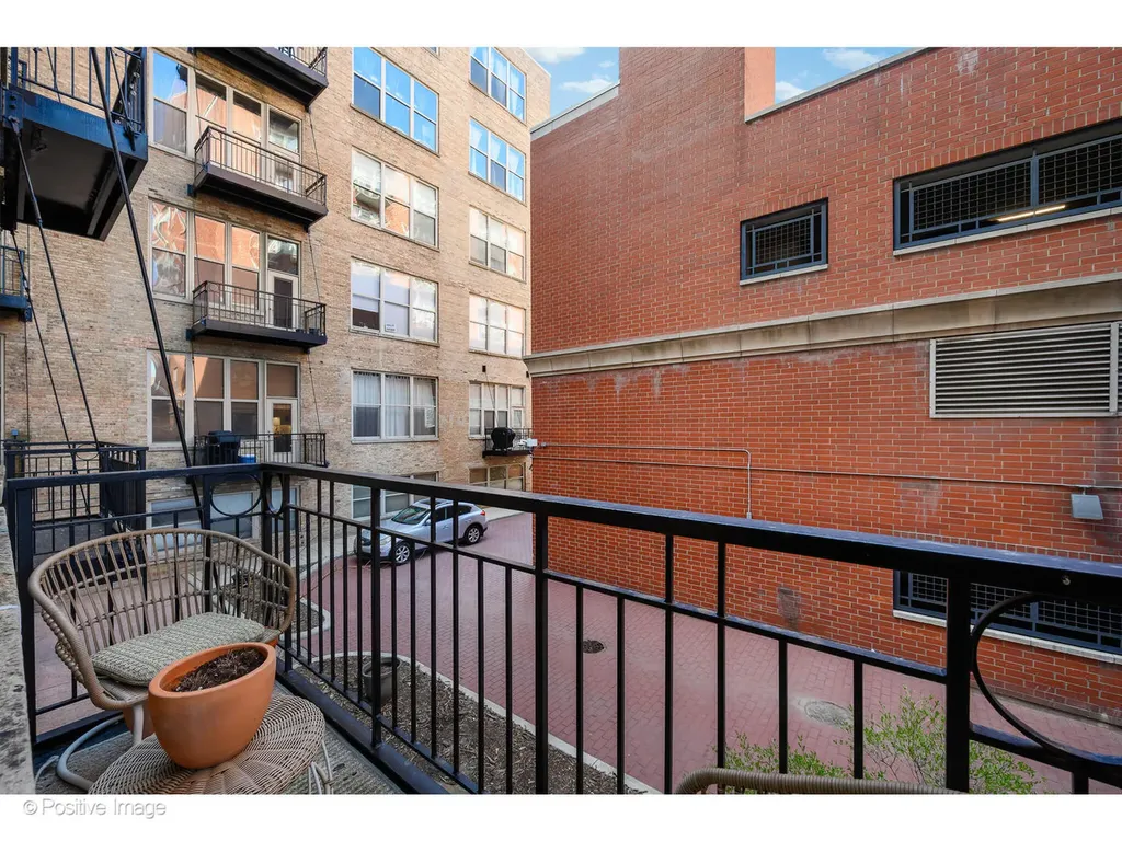 1500 West Monroe Street Chicago IL 60607