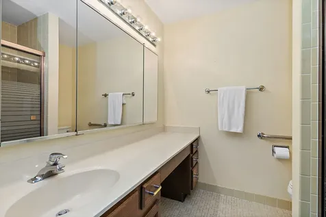 287 Deer Trail Court Lake Barrington IL 60010