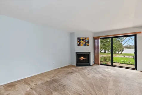 287 Deer Trail Court Lake Barrington IL 60010