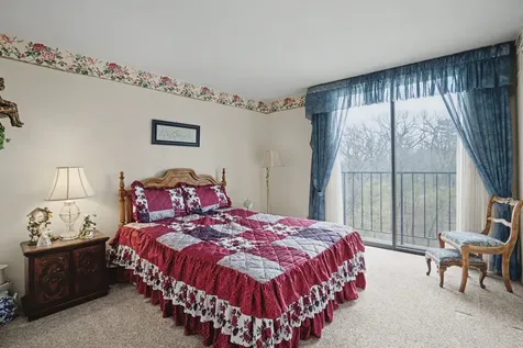 1800 7TH Street East Moline IL 61244