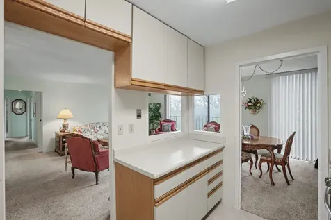 1800 7TH Street East Moline IL 61244