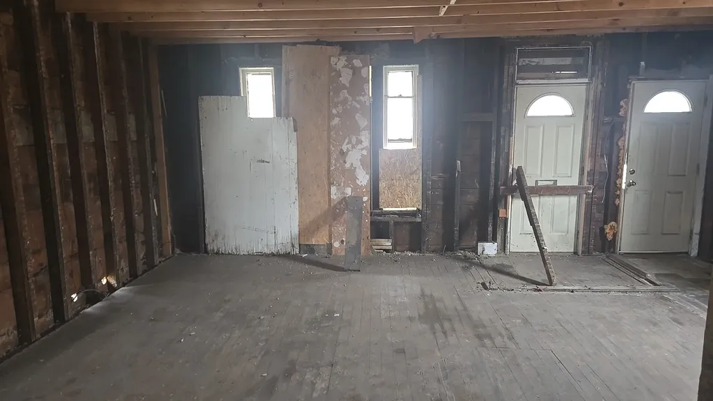 738 West 103rd Street Chicago IL 60628