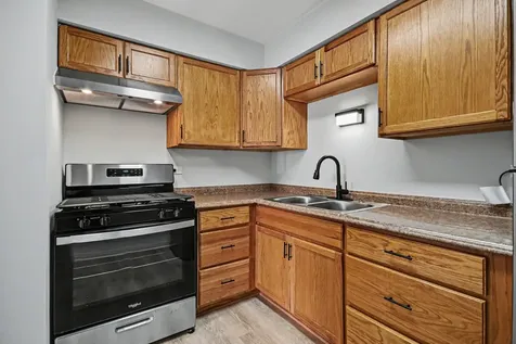 9720 South Pulaski Road Oak Lawn IL 60453