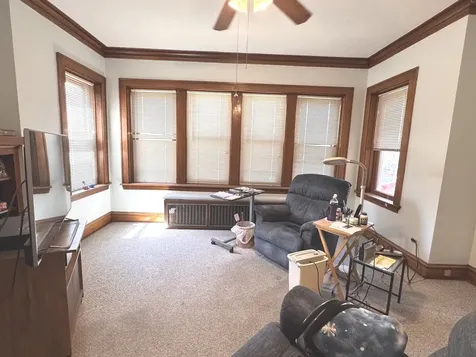 4615 North Keystone Avenue Chicago IL 60630