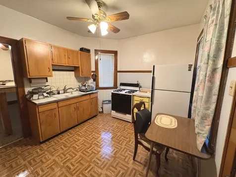 4615 North Keystone Avenue Chicago IL 60630