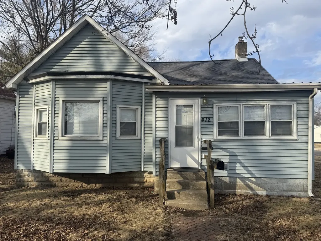 412 East Columbia Avenue Champaign IL 61820