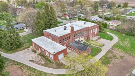 325 West South 3rd Street Deland IL 61839