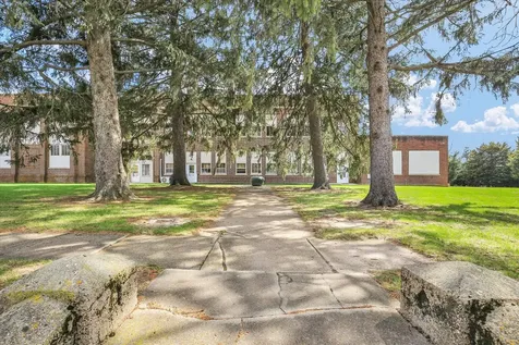 325 West South 3rd Street Deland IL 61839