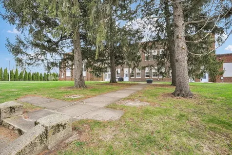 325 West South 3rd Street Deland IL 61839