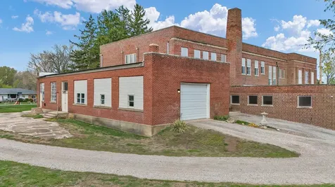325 West South 3rd Street Deland IL 61839