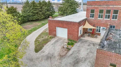 325 West South 3rd Street Deland IL 61839